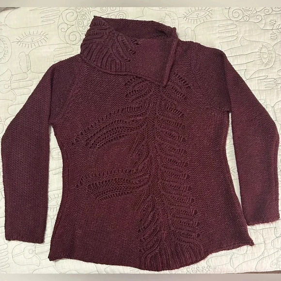 Anthropologie Moth Beautiful Cozy Burgundy Sweater Size M - Picture 2 of 11